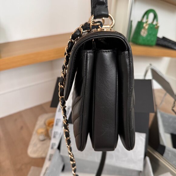 100% authentic CHANEL Trendy Small Chevron in Black Lambskin GHW - Picture 14 of 16